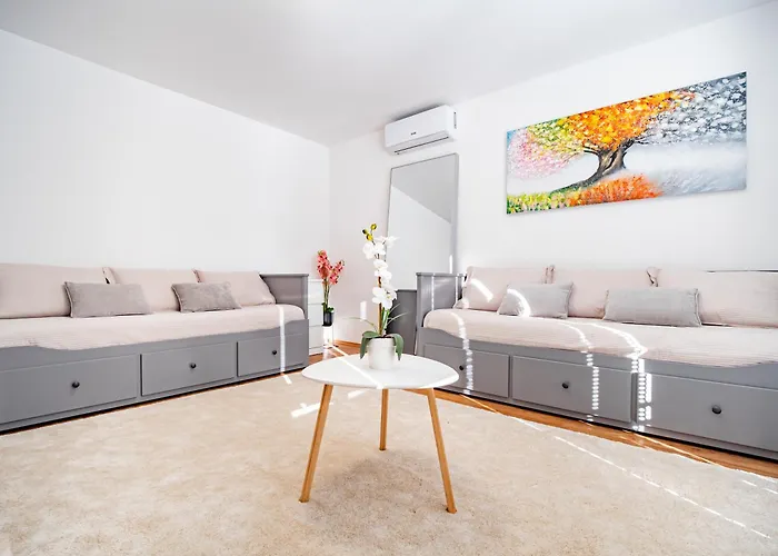 Grand Family * Liubliana