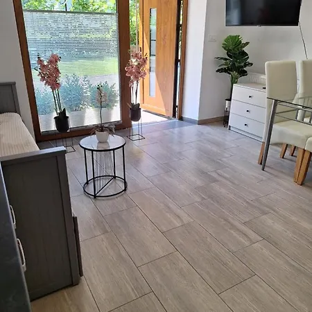 Grand Family Apartment