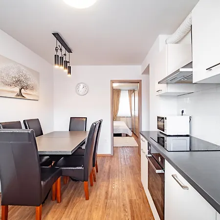 Grand Family Apartman