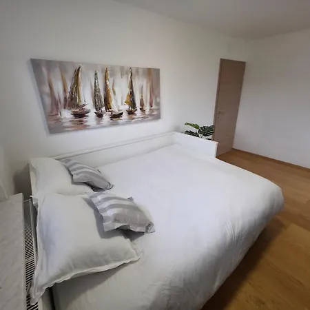 Grand Family アパート *