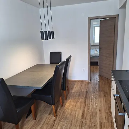 Apartman Grand Family *